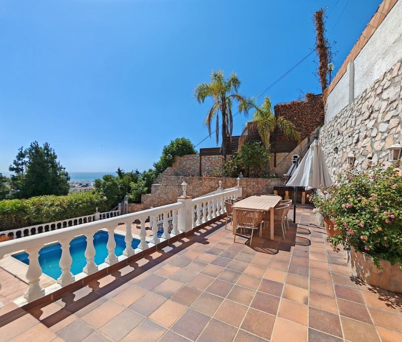 Frittliggende villa til salgs i El Chaparral