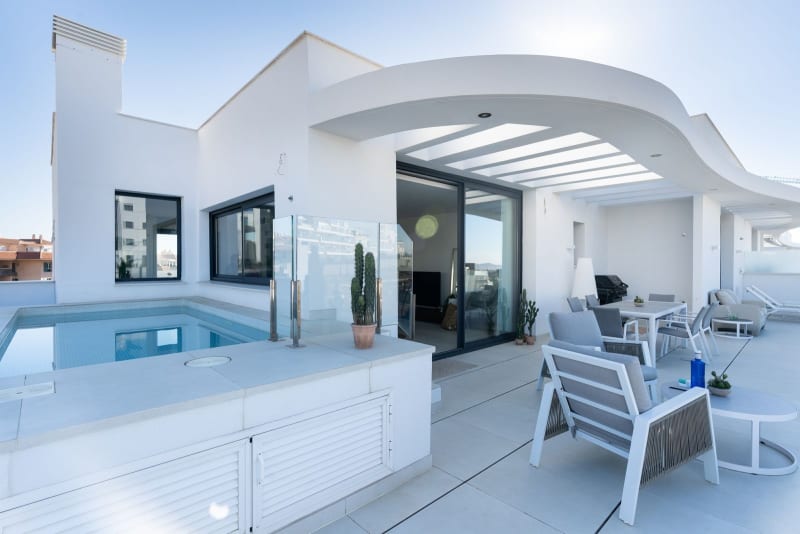 Toppleilighet med 3 soverom til salgs i Fuengirola