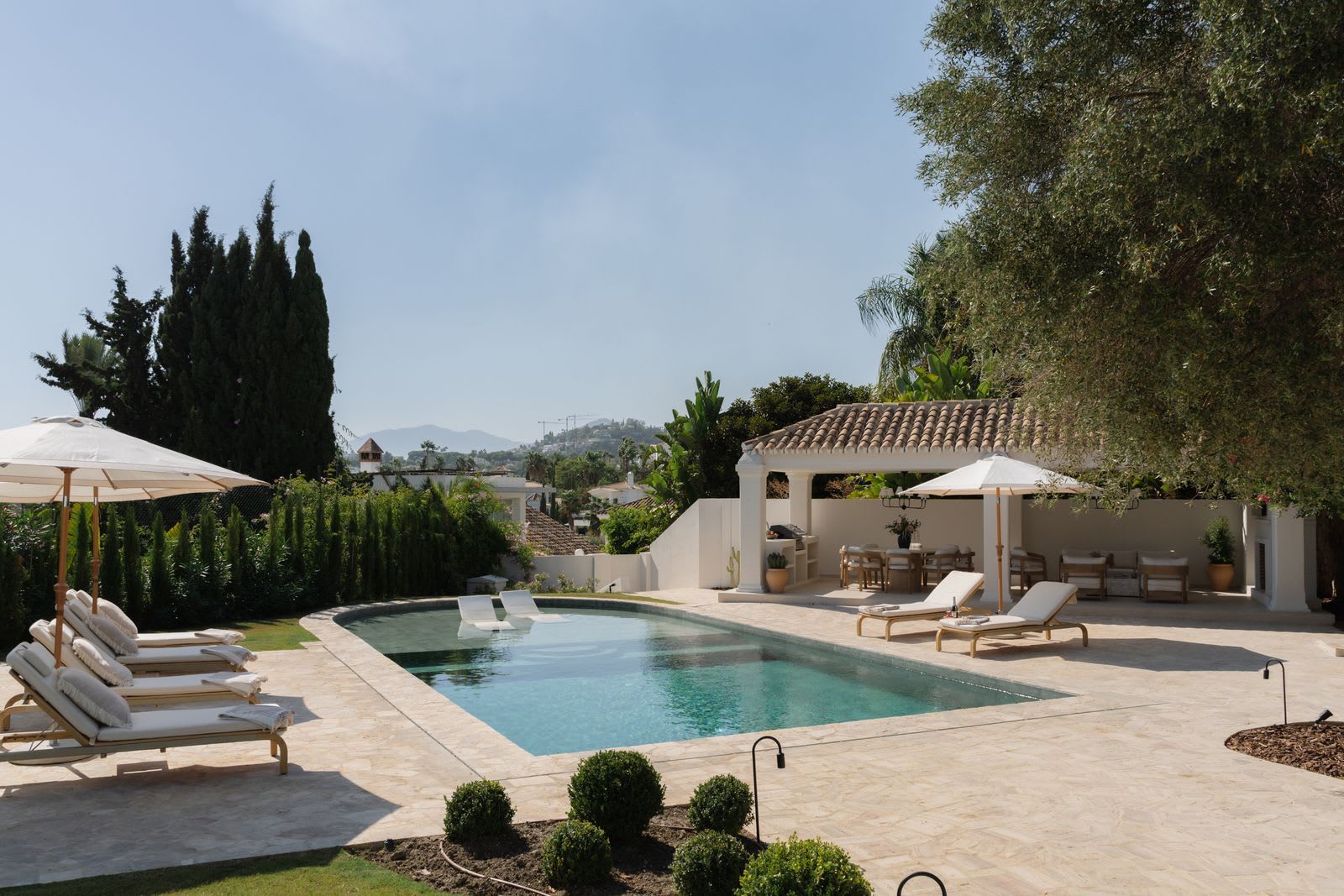 Villa til salgs i Nueva Andalucía, Bilde 2