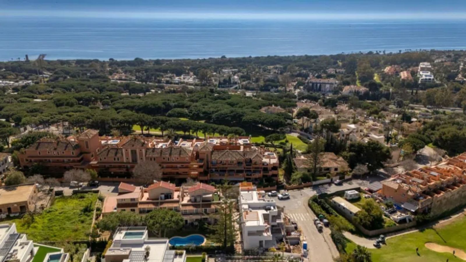 Villa til salgs i Marbella, Bilde 2