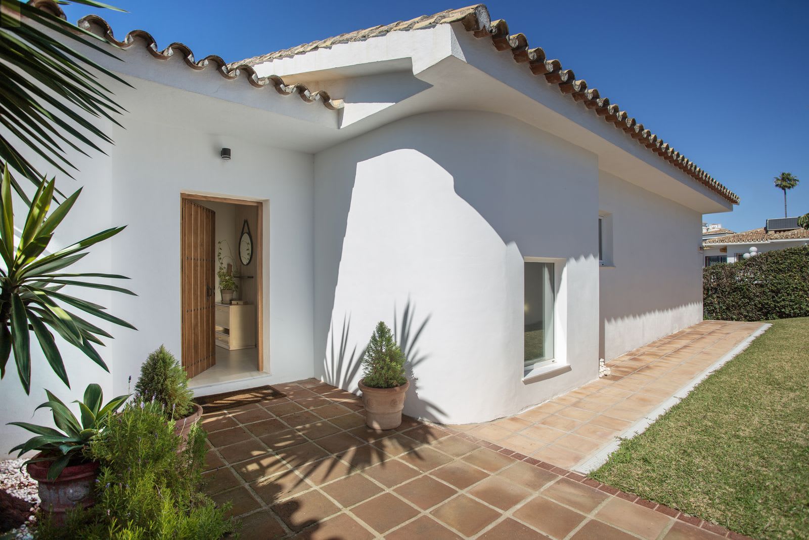 Frittliggende villa til salgs i Riviera del Sol, Bilde 3
