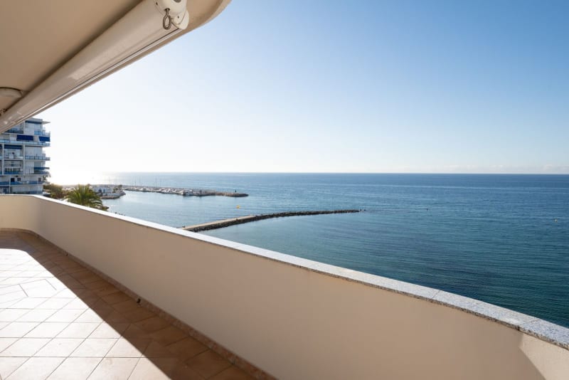 Toppleilighet med 3 soverom til salgs i Marbella