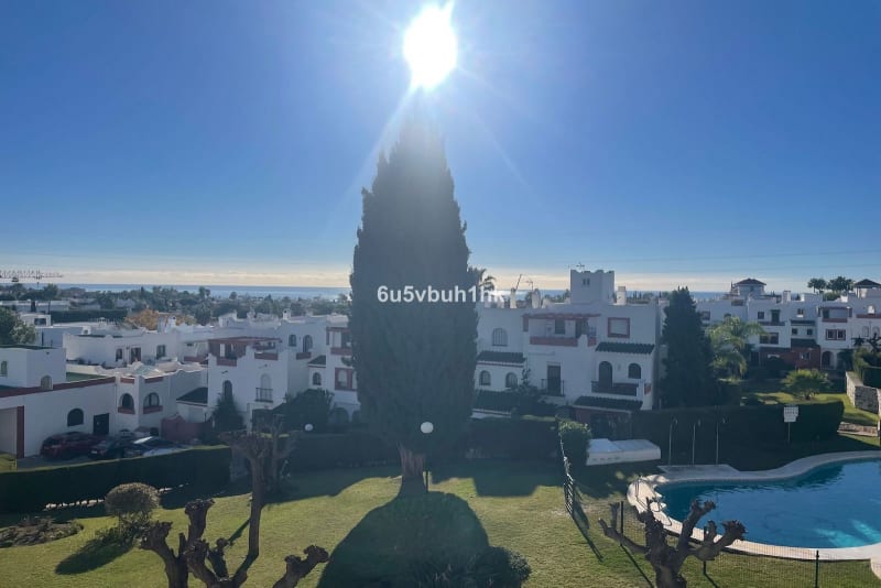 Rekkehus til salgs i Estepona