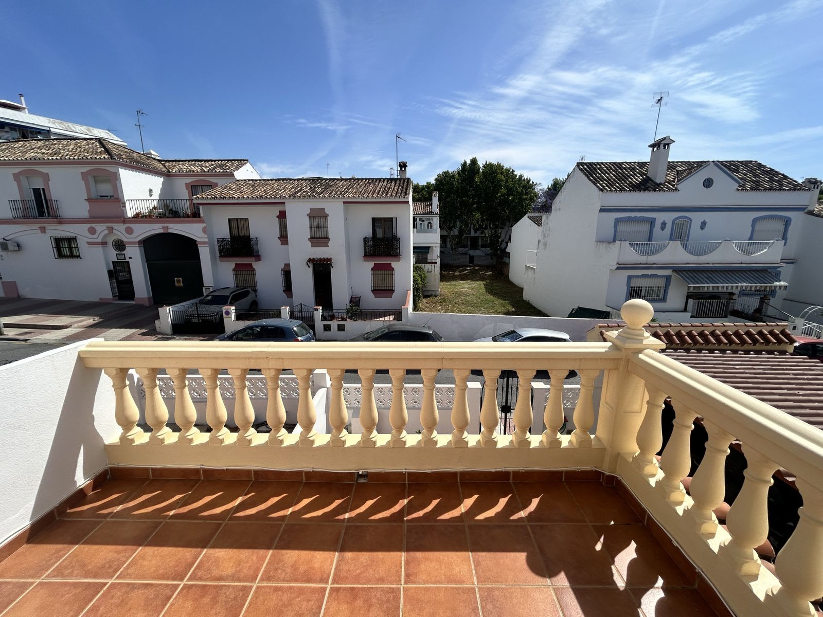 Rekkehus med 4 soverom til salgs i San Pedro de Alcántara, Bilde 2