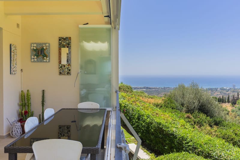 Duplex til salgs i Altos de los Monteros