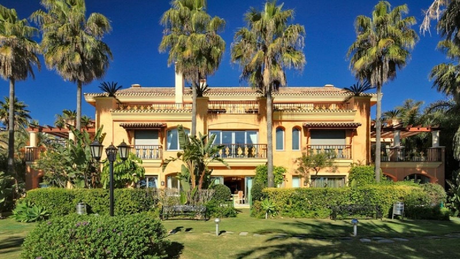 Leilighet midt i bygget til salgs i Puerto Banús, Bilde 3