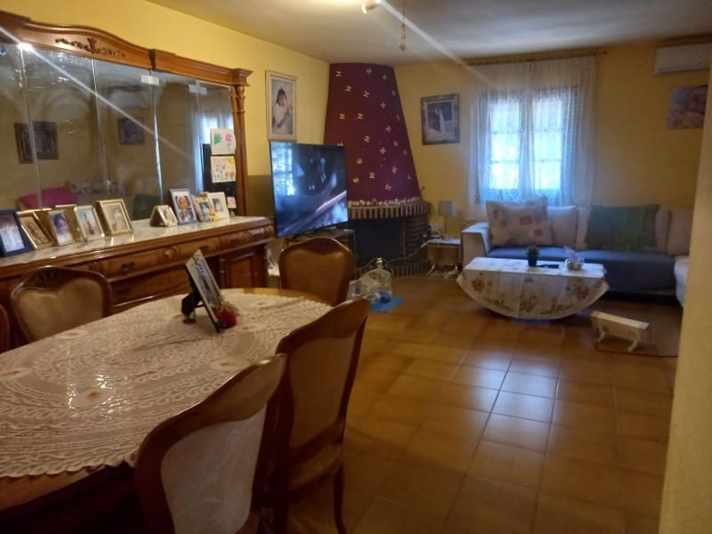 Rekkehus med 4 soverom til salgs i Estepona