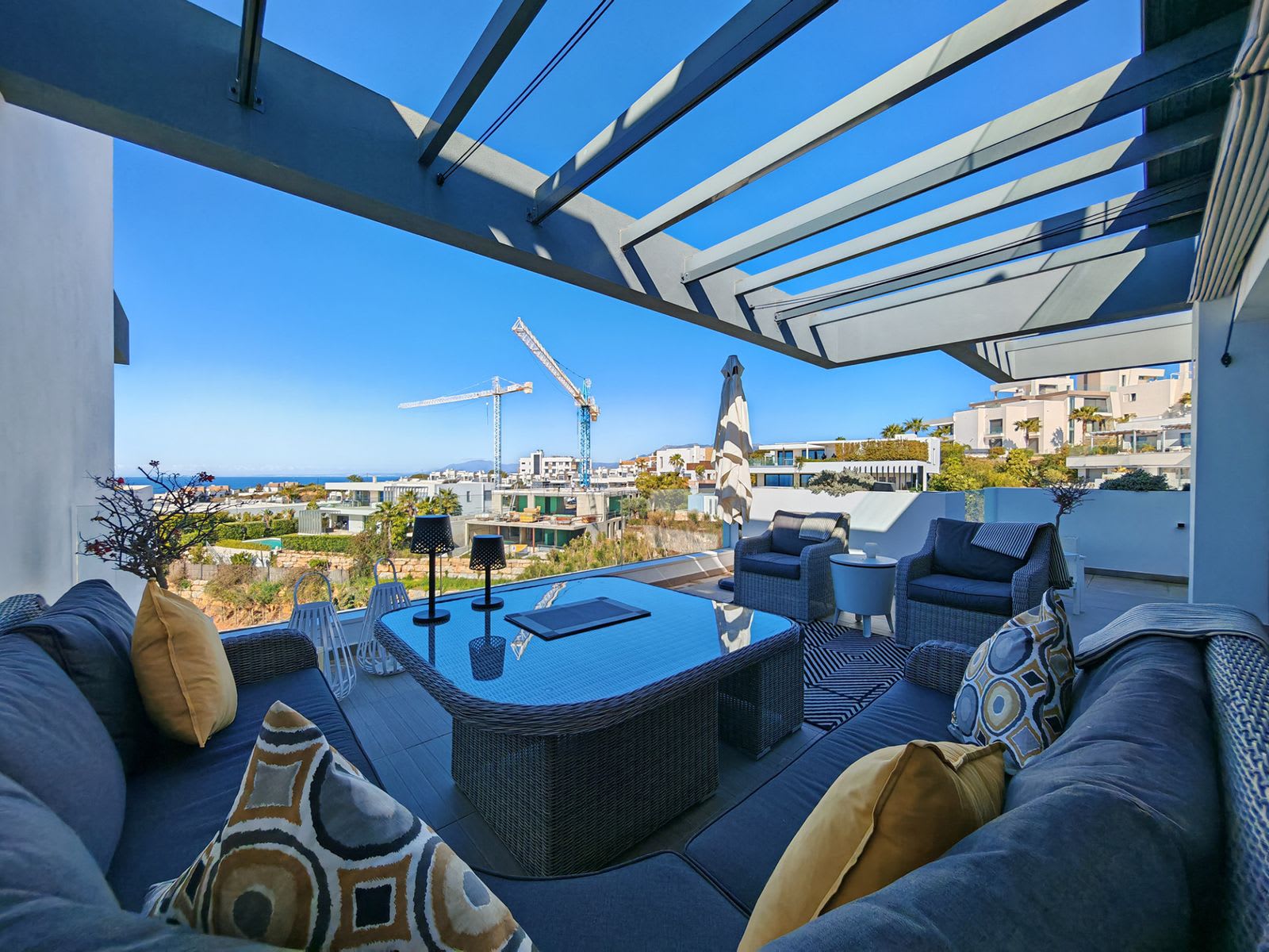 Penthouse til salgs i Cabopino, Bilde 3