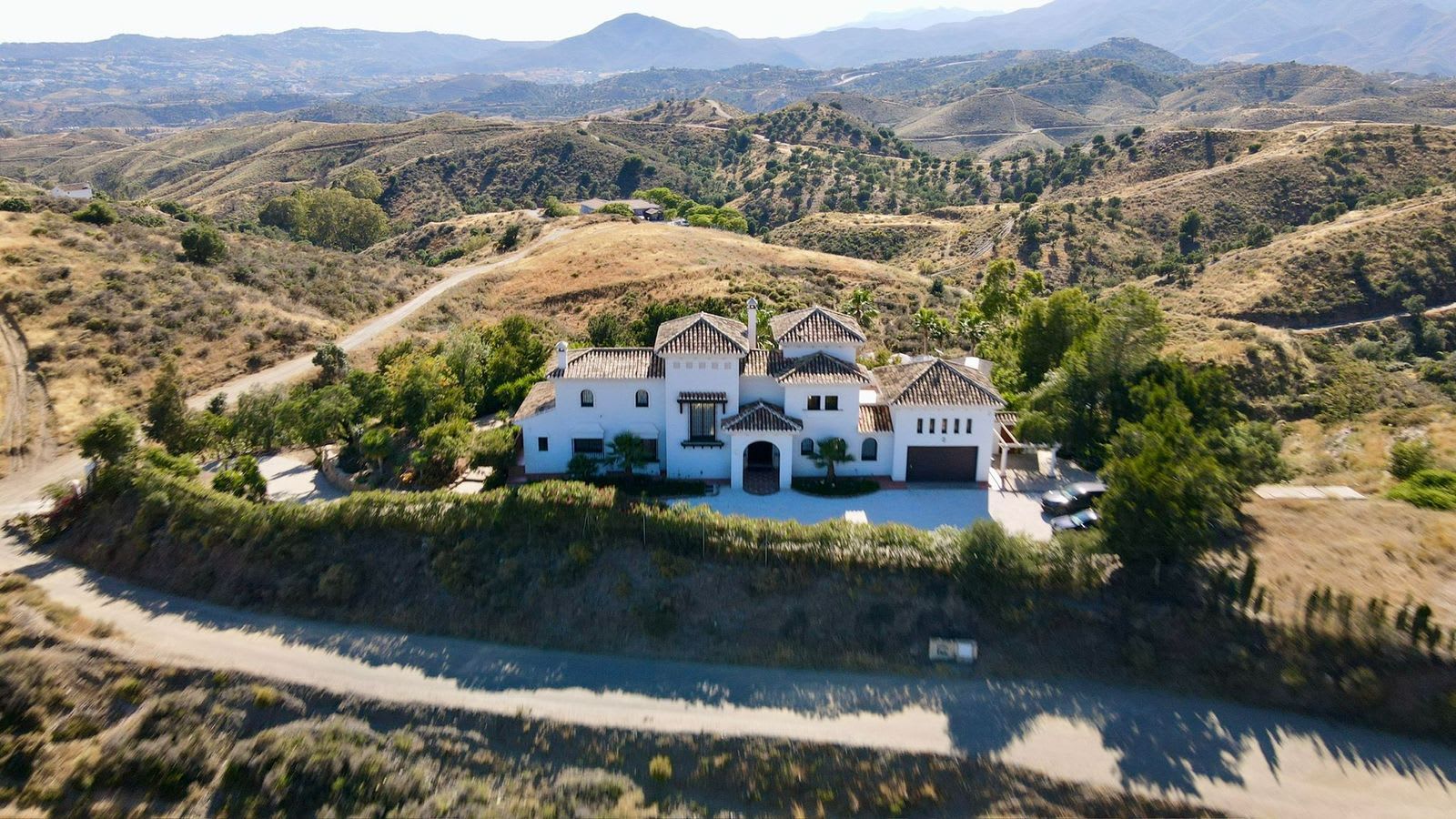 Frittliggende villa til salgs i Mijas, Bilde 2