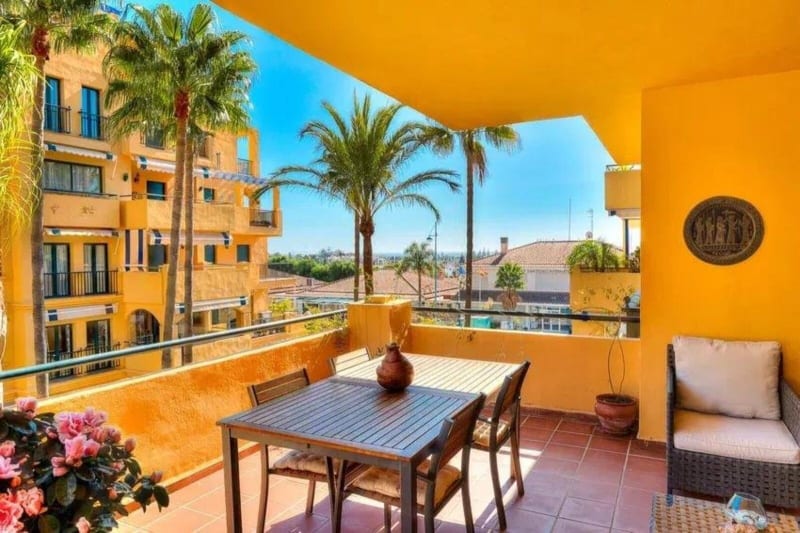 Leilighet midt i bygget til salgs i San Pedro de Alcántara