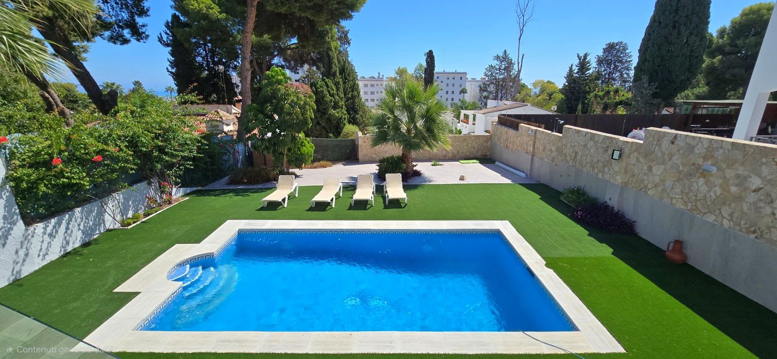Villa til salgs i Torremolinos, Bilde 3