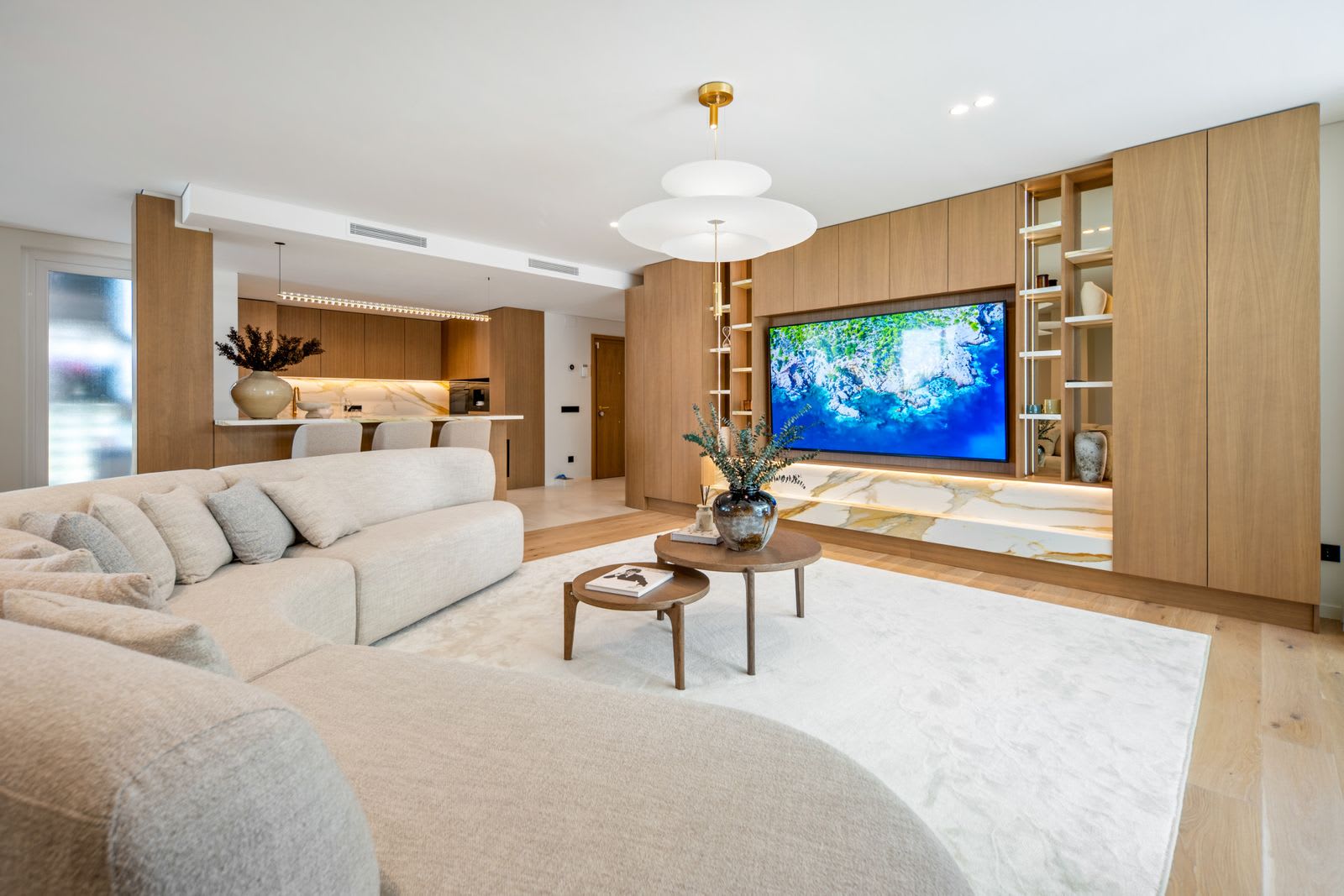 Penthouse til salgs i Los Monteros, Bilde 2
