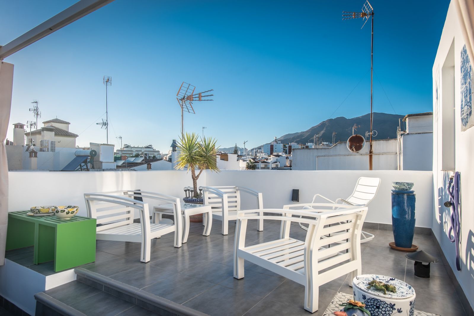 Toppleilighet til salgs i Estepona, Bilde 2