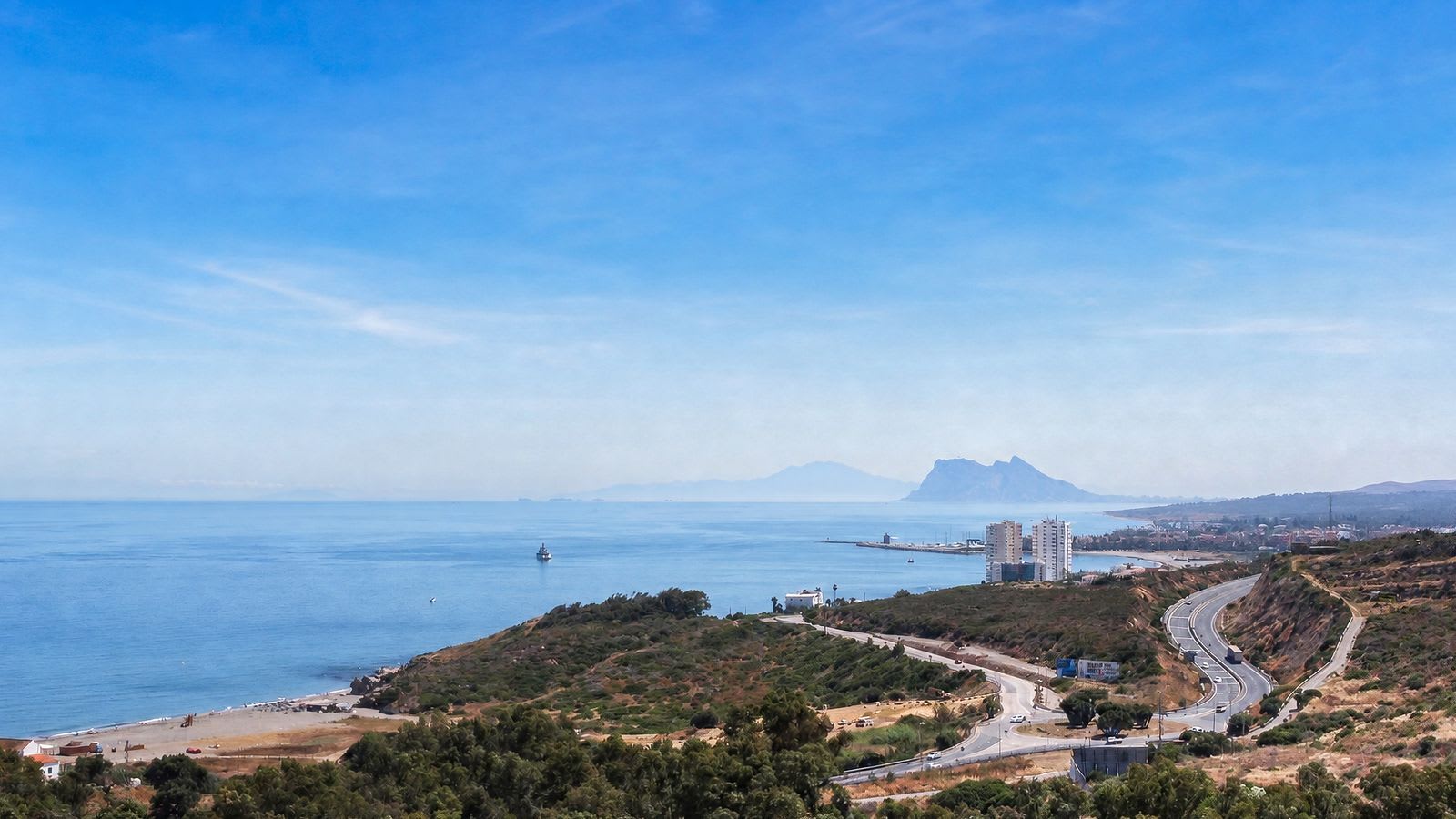 Frittliggende villa til salgs i Manilva, Bilde 3