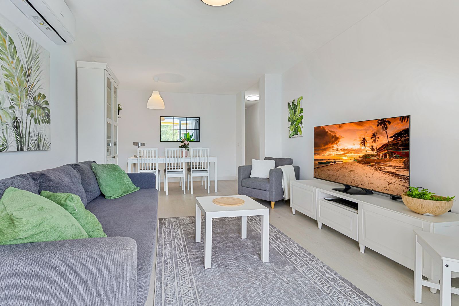 Lägenhet på mellanvåning till salu i Torreblanca, Foto 2