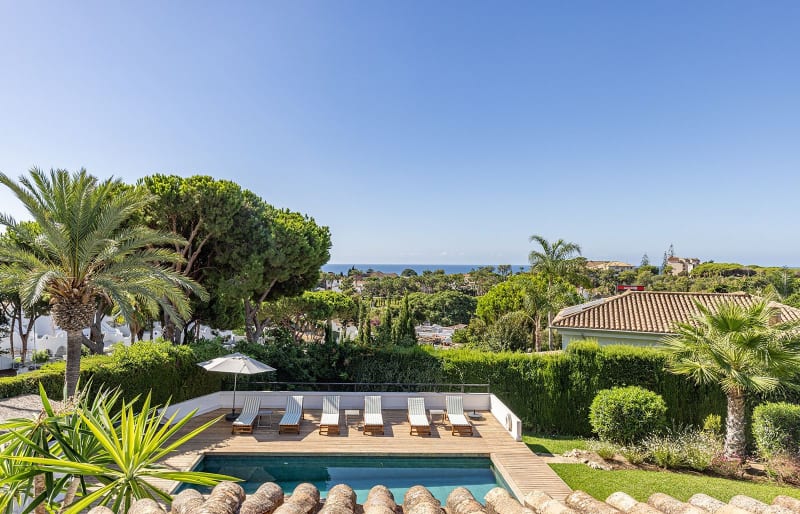Frittliggende villa til salgs i Hacienda Las Chapas