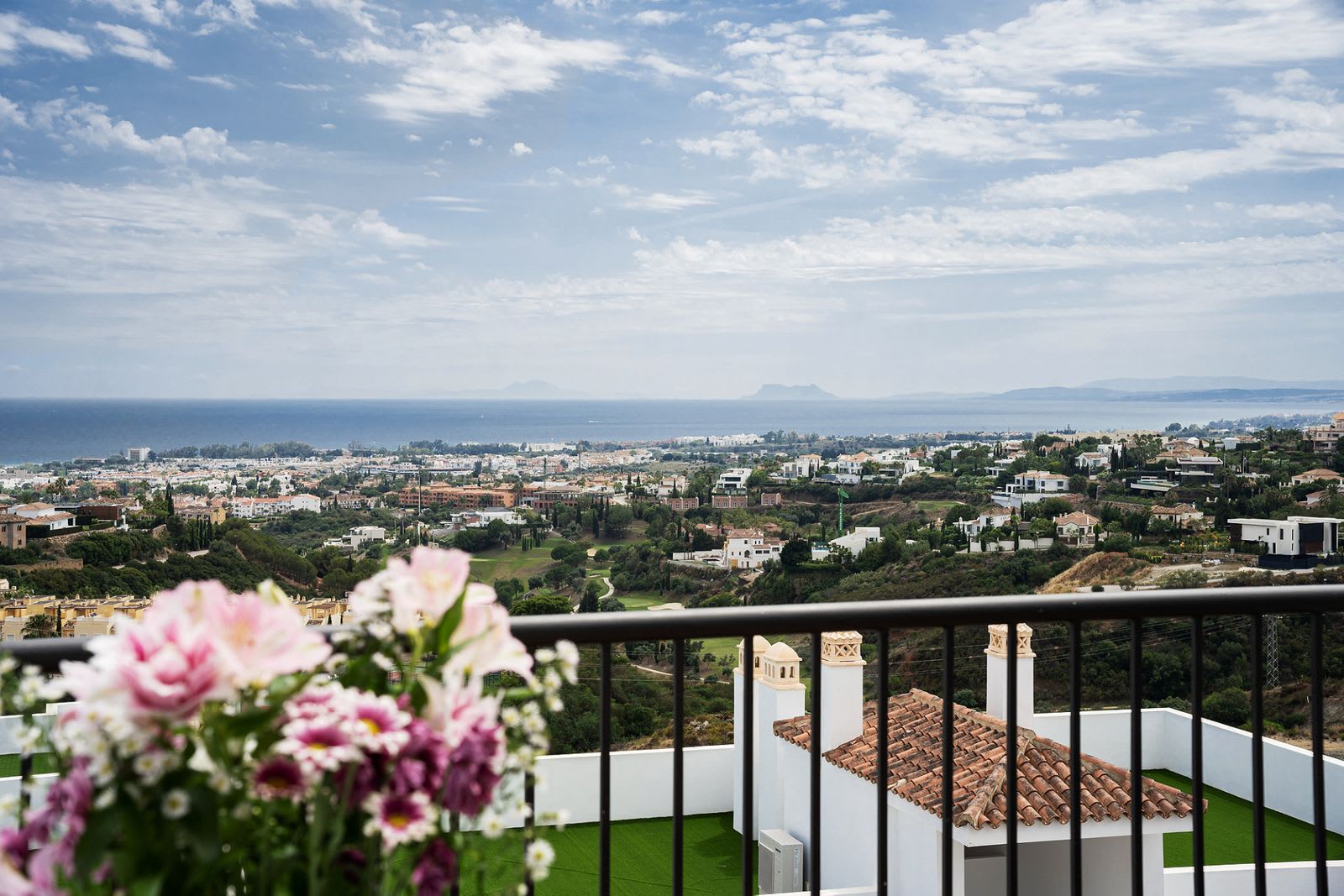 Duplex-penthouse til salgs i Benahavís, Bilde 2