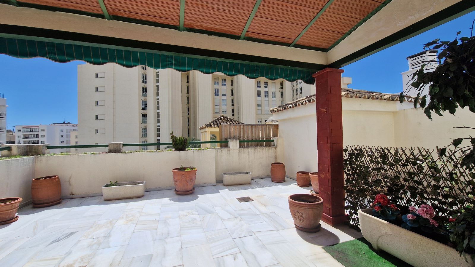 Toppleilighet med 4 soverom til salgs i Marbella, Bilde 3