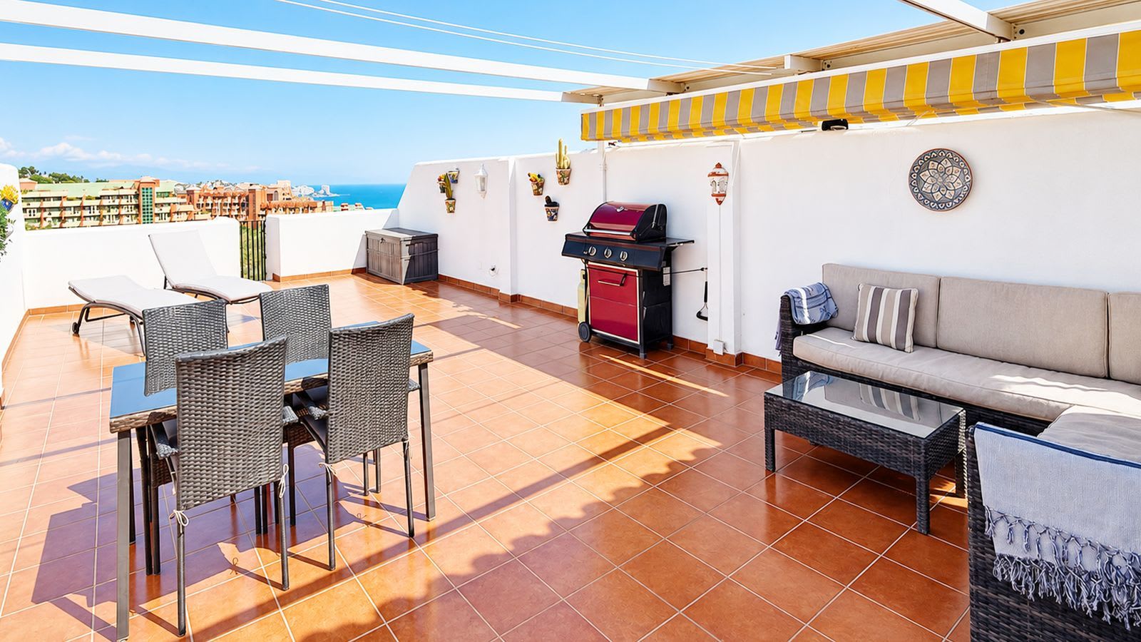 Toppleilighet med 2 soverom til salgs i Benalmadena, Bilde 3