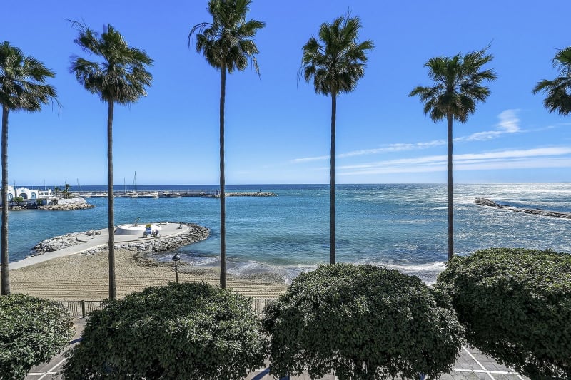 Toppleilighet med 5 soverom til salgs i Marbella