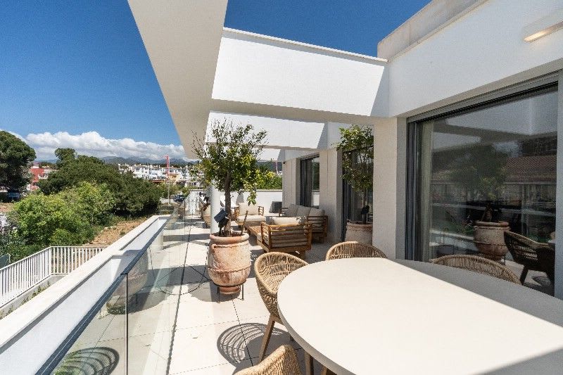 Penthouse til salgs i Elviria, Bilde 2