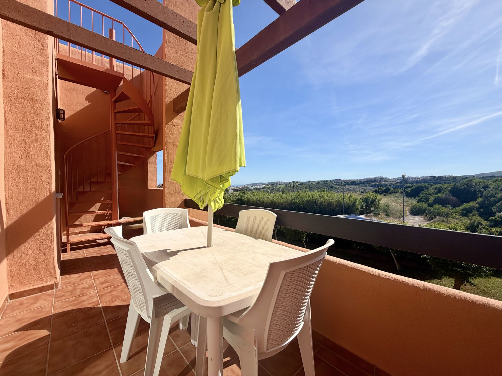 Penthouse for sale in Casares, Photo 2