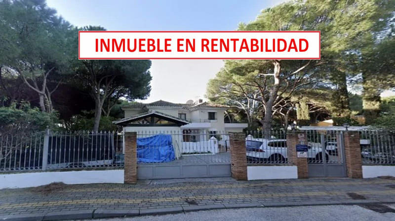 Villa til salgs i Marbella