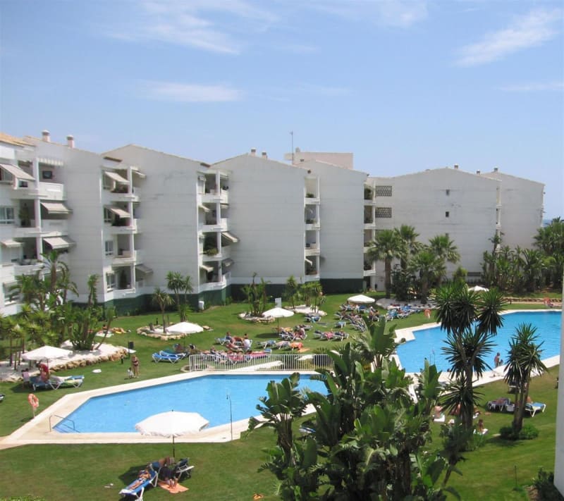 Leilighet midt i bygget til salgs i Puerto Banús