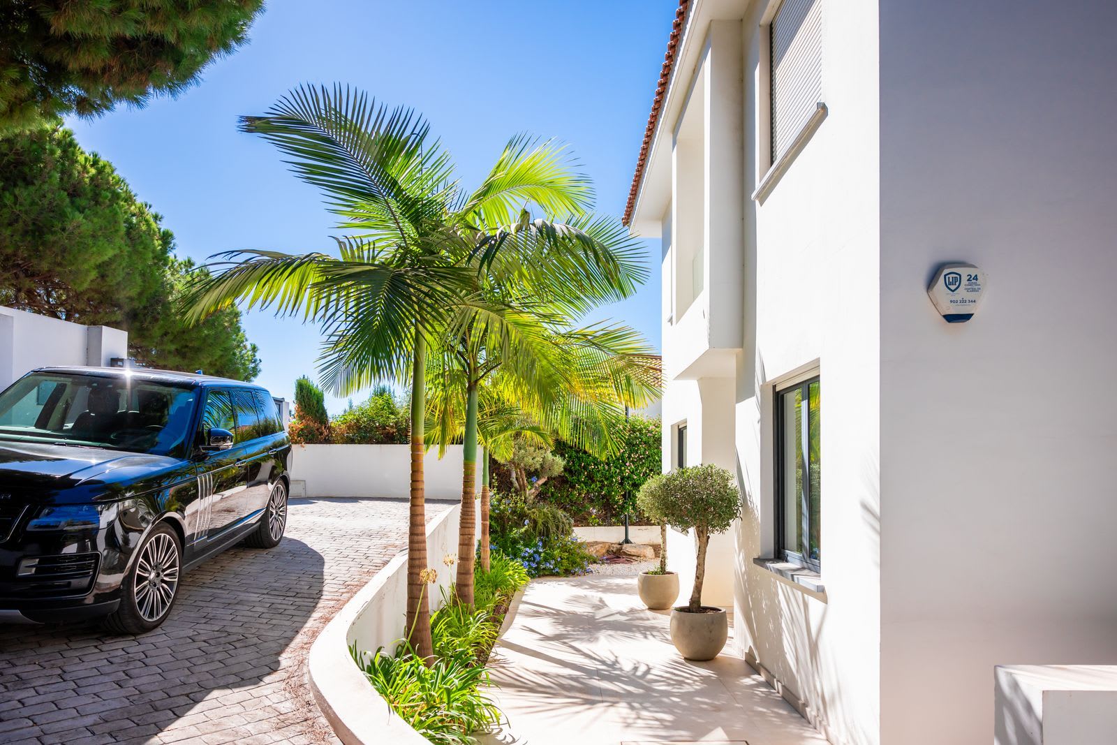 Frittliggende villa til salgs i Artola, Bilde 3