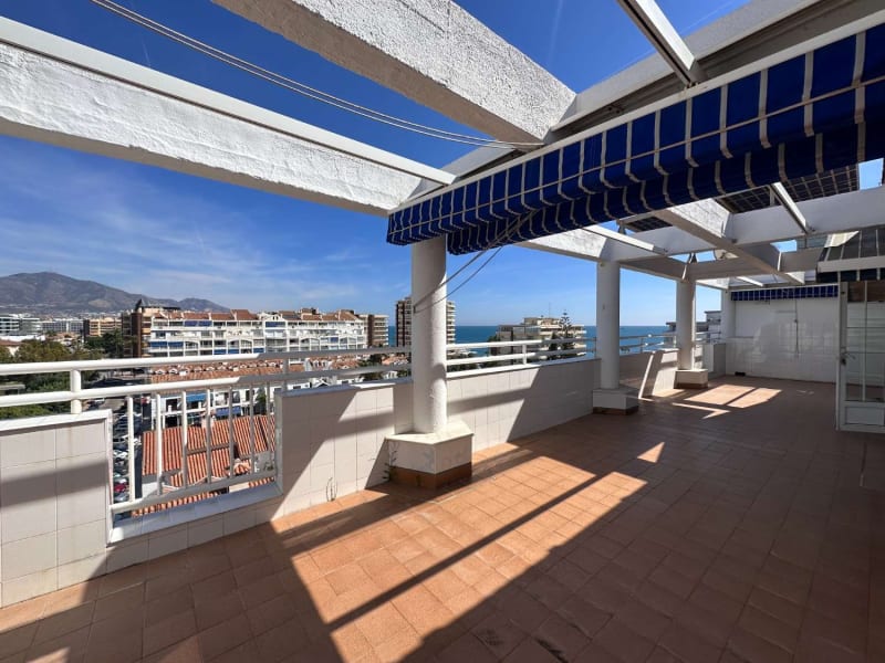Penthouse til salgs i Fuengirola, Zona Sohail Fuengirola