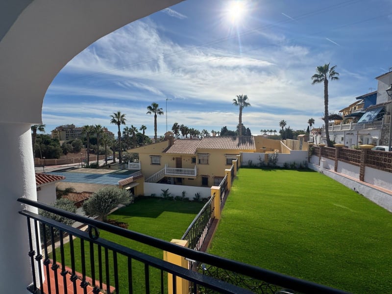 Frittliggende villa til salgs i Rincón de la Victoria