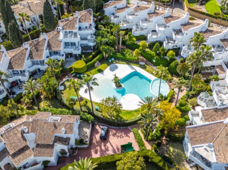 Tomannsbolig til salgs i Balcones de Sierra Blanca, Marbella