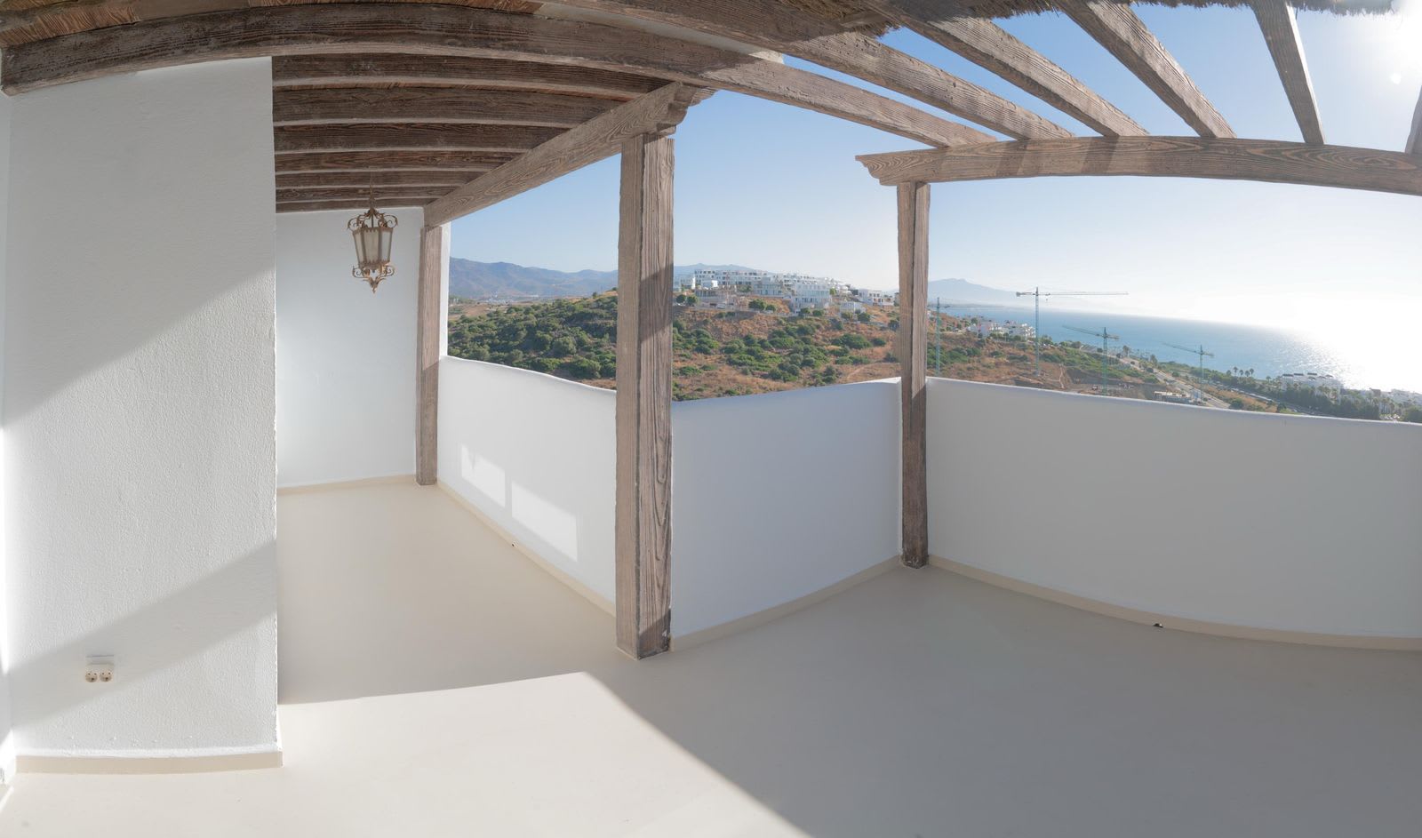 Duplex-penthouse til salgs i Casares, Bilde 2