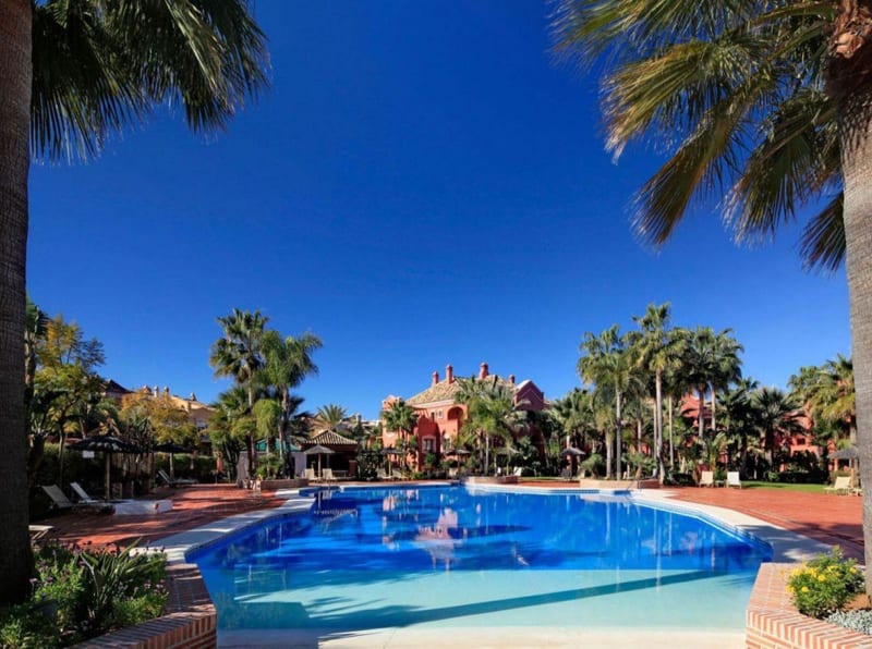 Duplex-penthouse til salgs i Puerto Banús