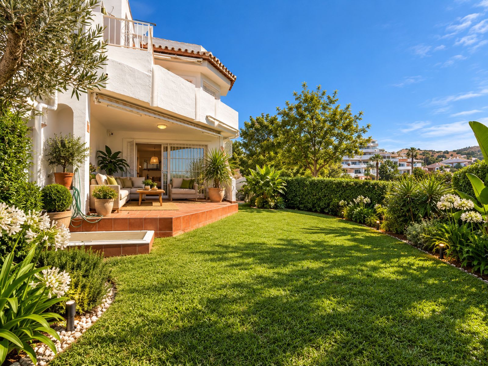 Rekkehus til salgs i Calahonda, Mijas Costa, Bilde 2