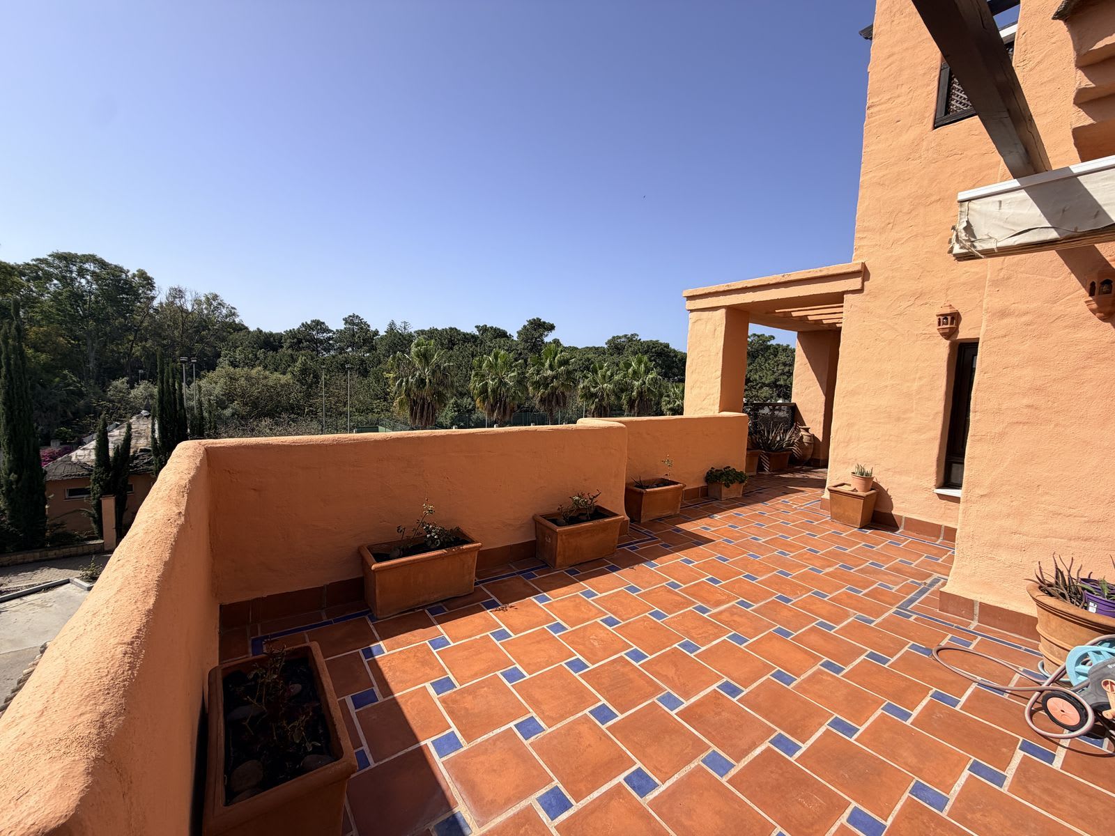Duplex-penthouse til salgs i Hacienda del Sol, Bilde 2