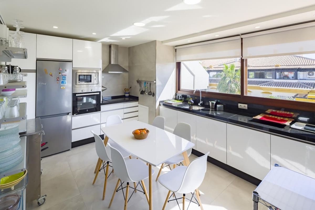 Penthouse til salgs i Nueva Andalucía, Bilde 2