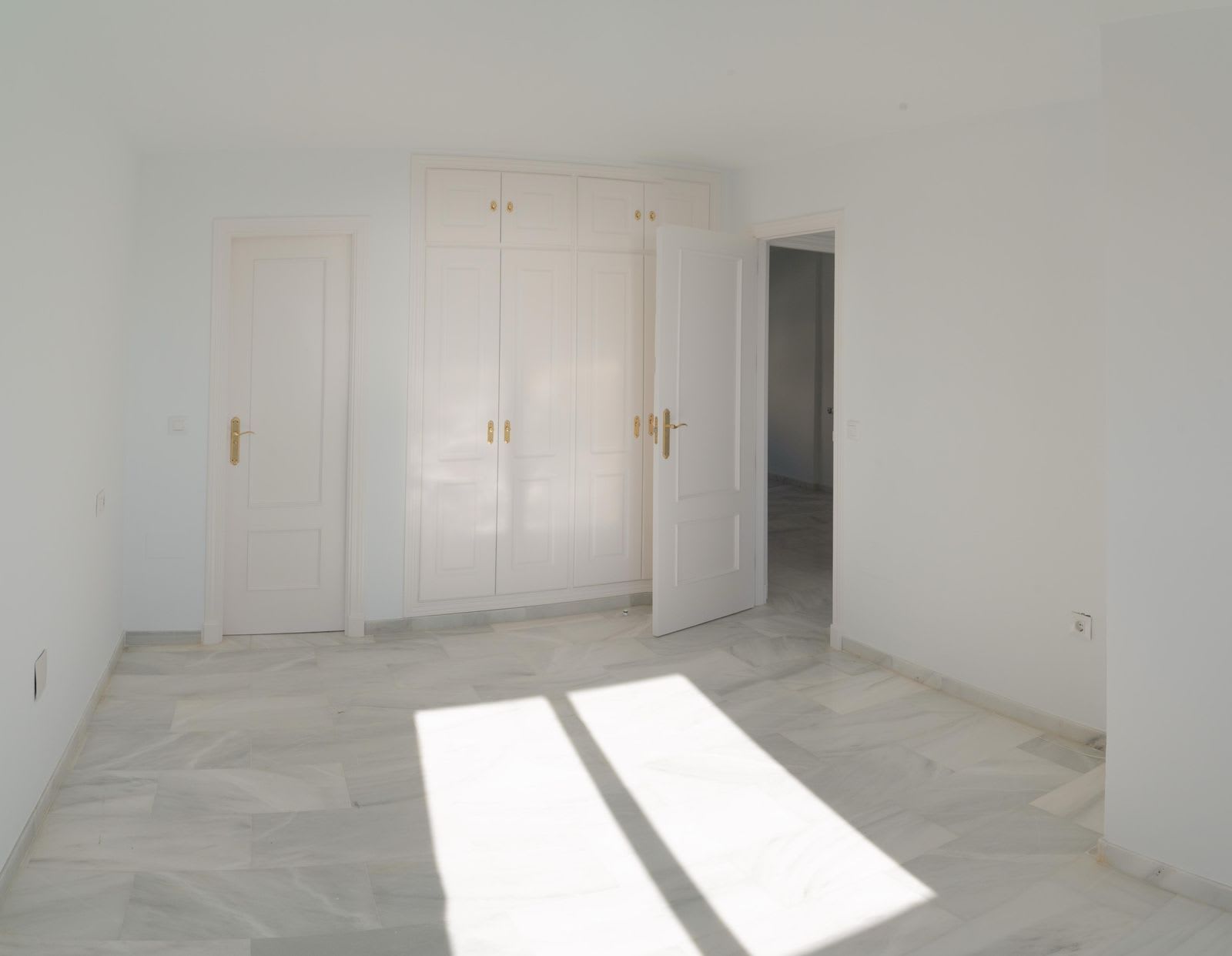 Duplex-penthouse til salgs i Casares, Bilde 3