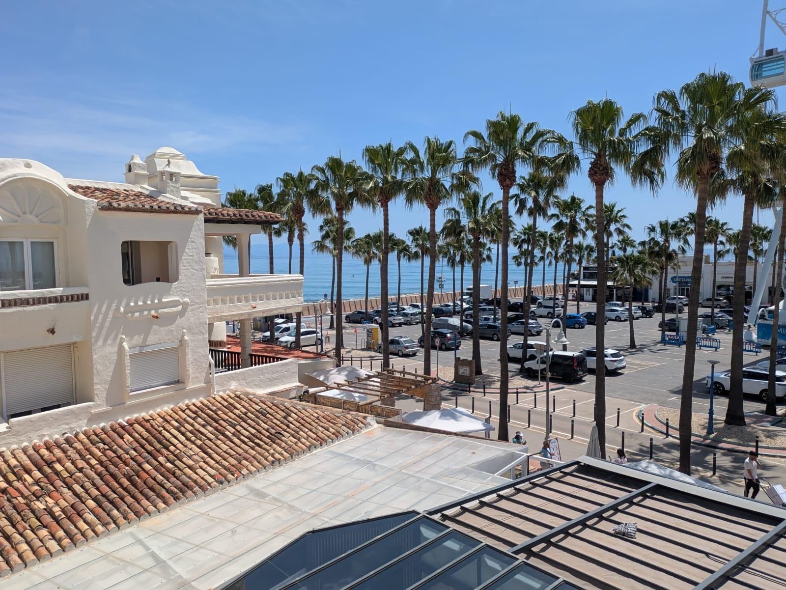 Toppleilighet med 2 soverom til salgs i Puerto Marina, Benalmadena, Bilde 2