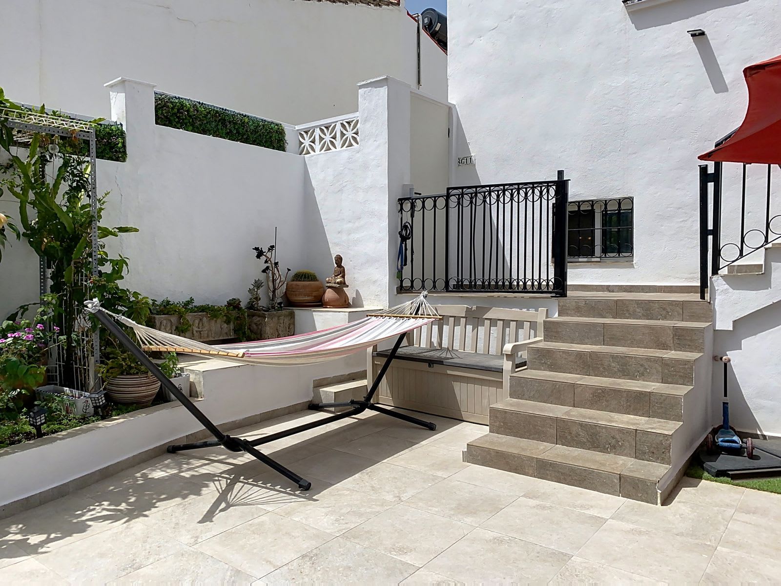 Tomannsbolig til salgs i Estepona, Bilde 3