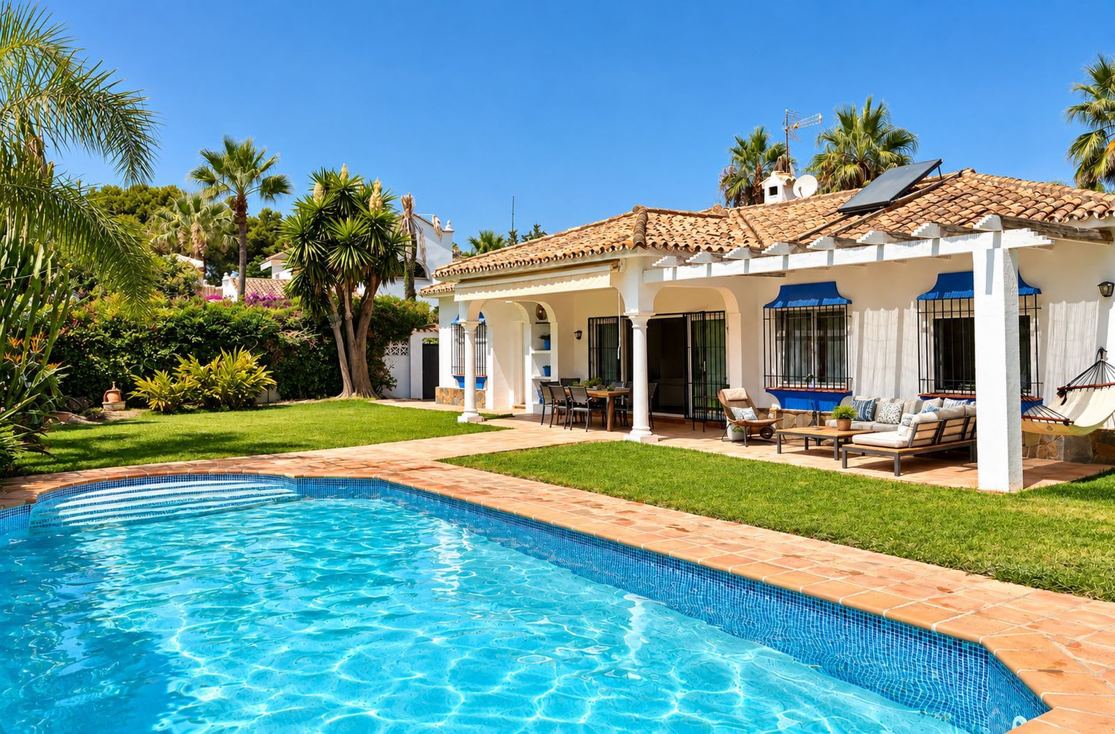 Villa till salu i Estepona, Foto 2