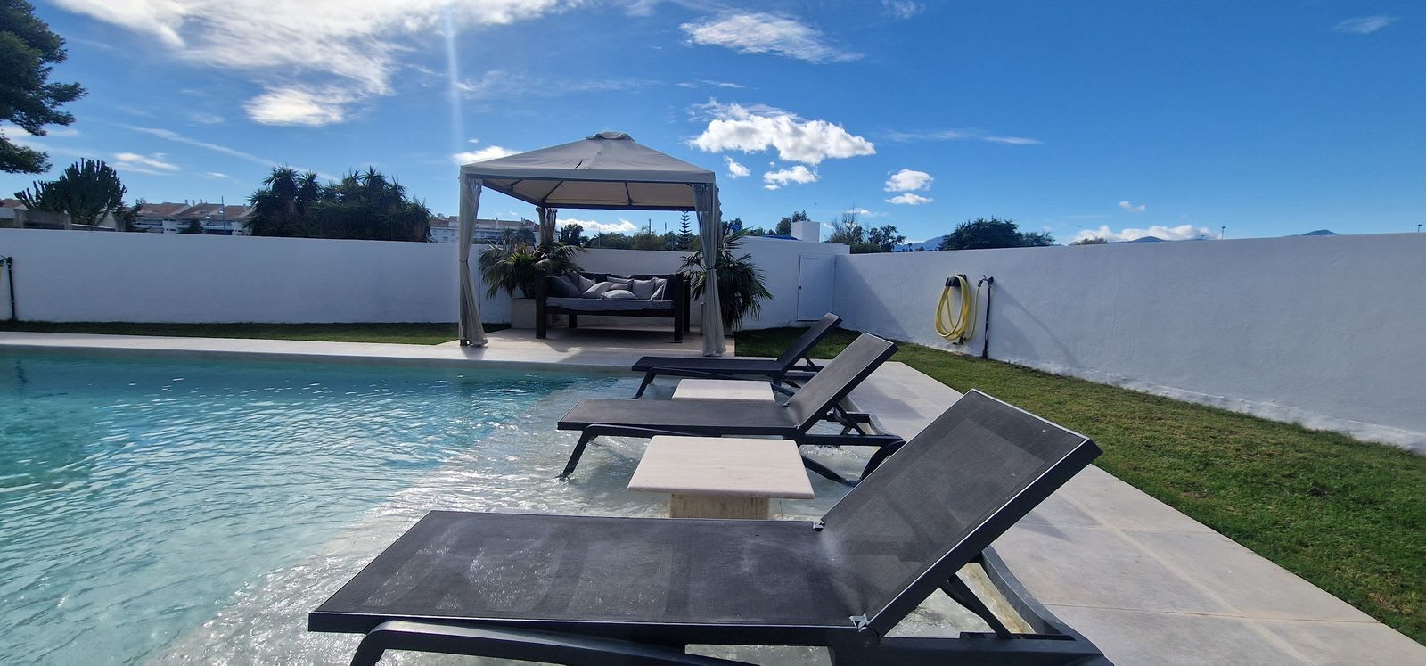 Frittliggende villa til salgs i San Pedro de Alcántara, Bilde 3