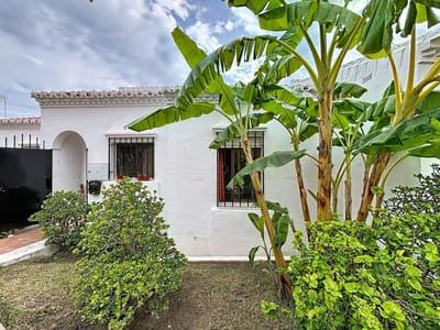 Tomannsbolig til salgs i Nerja