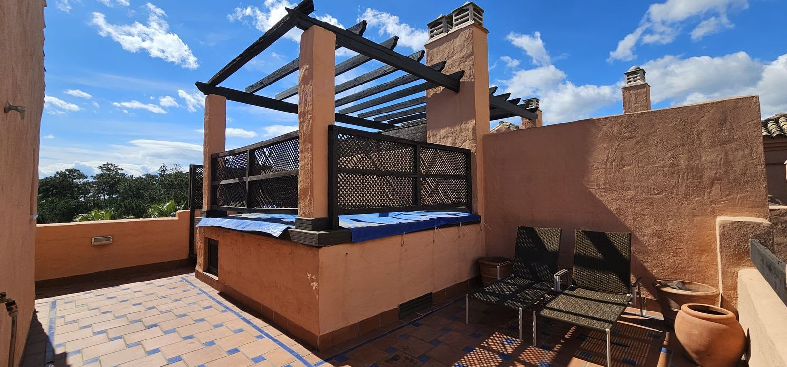 Duplex-penthouse til salgs i Hacienda del Sol, Bilde 3