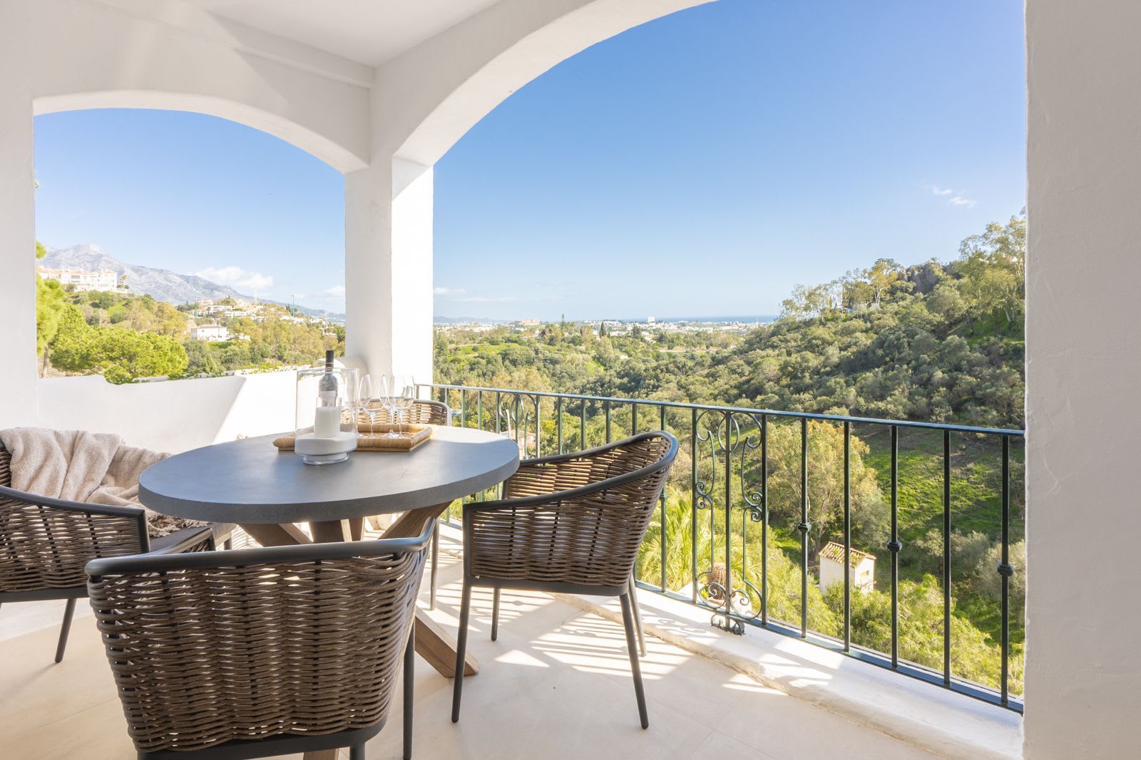Penthouse til salgs i Benahavís, Bilde 2