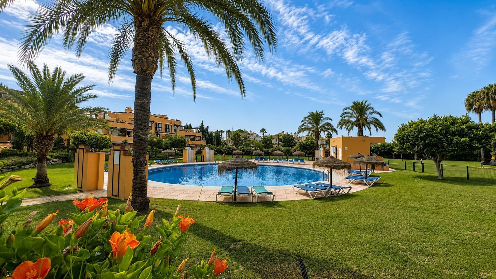Toppleilighet med 2 soverom til salgs i Casares Playa, Casares, Bilde 2