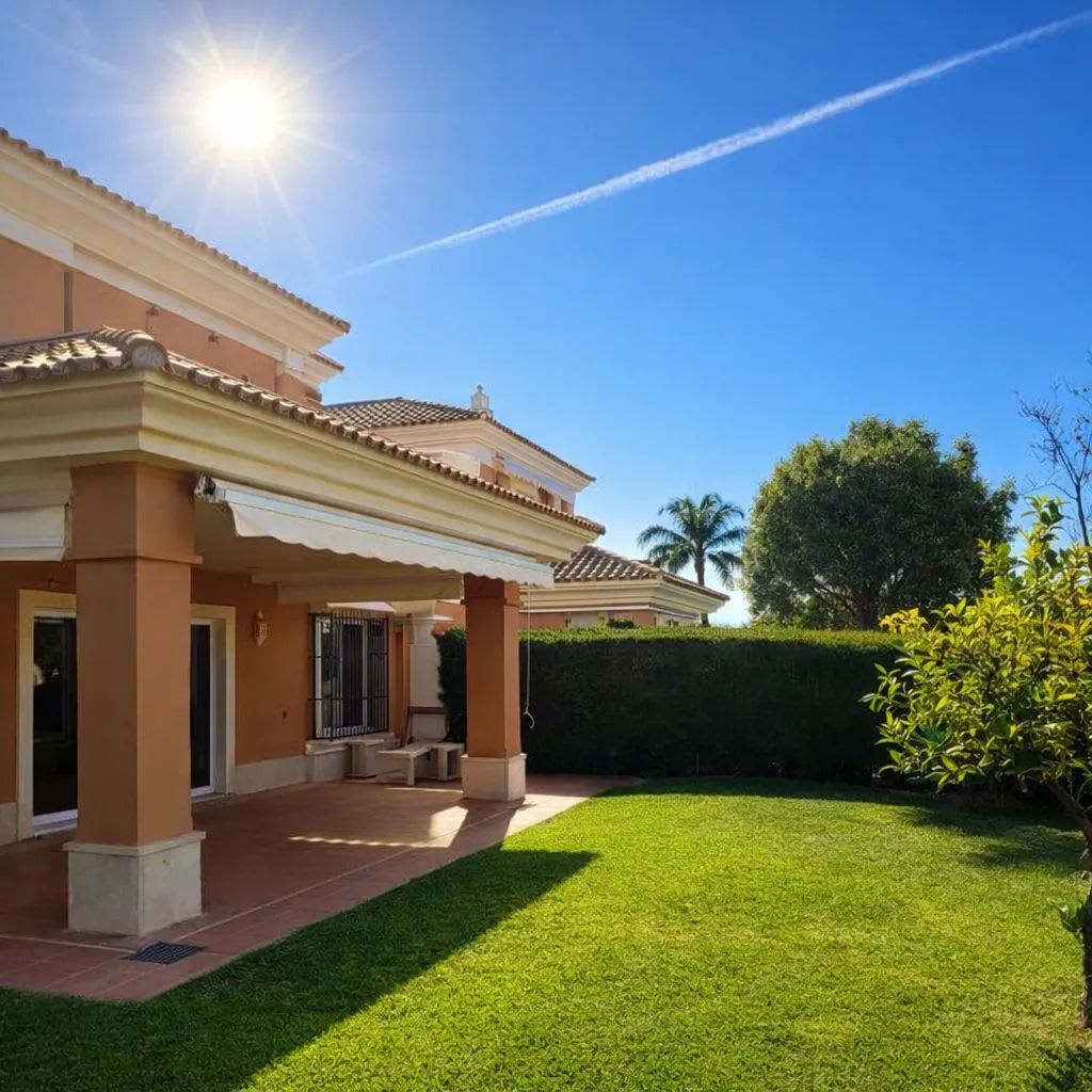 Rekkehus til salgs i Santa Clara Golf, Marbella, Bilde 3