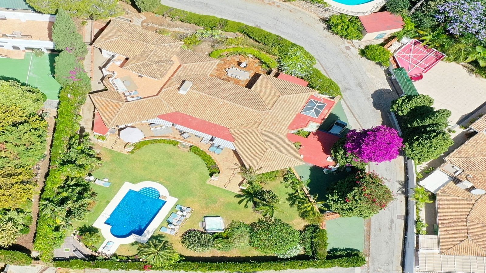 Villa til salgs i Benalmadena, Bilde 2