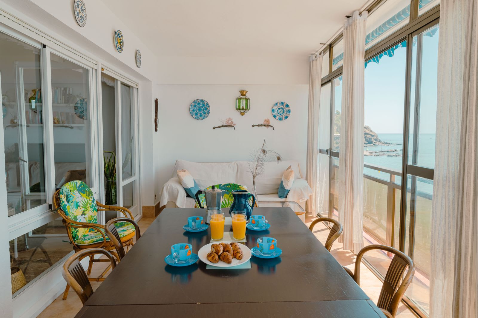 Leilighet midt i bygget til salgs i Benalmadena Costa, Bilde 2
