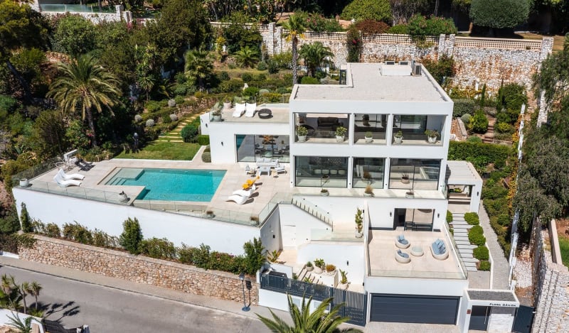 Villa til salgs i Rio Real, Marbella